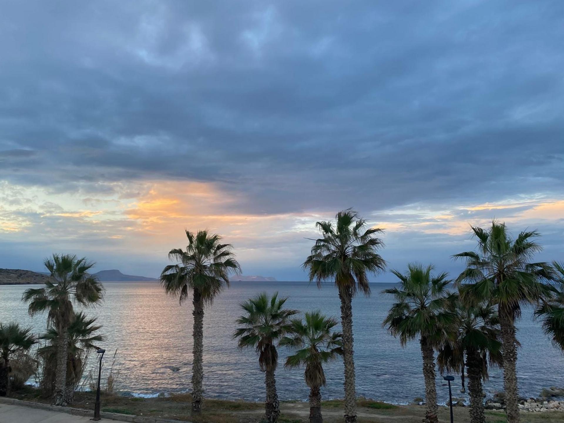 Eftihia Apartments By The Sea Réthymnon Extérieur photo