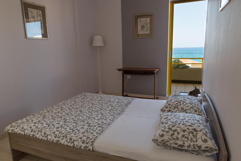 Eftihia Apartments By The Sea Réthymnon Extérieur photo